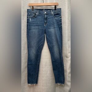 7 for All Mankind | Gwenevere Mid-Rise Skinny Fray Medium Blue Wash | 30